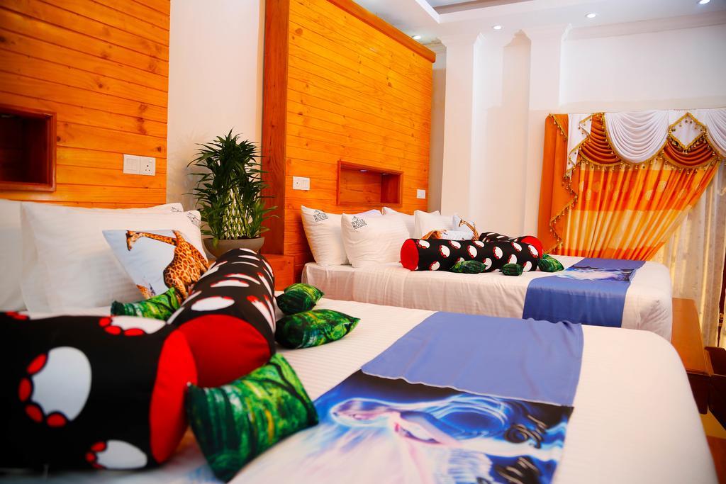 Hotel White House Anuradhapura Exterior foto