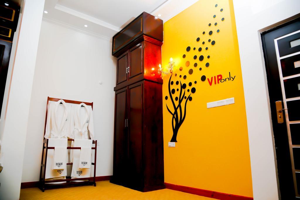 Hotel White House Anuradhapura Exterior foto