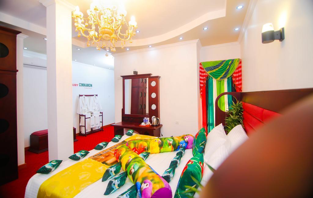 Hotel White House Anuradhapura Exterior foto